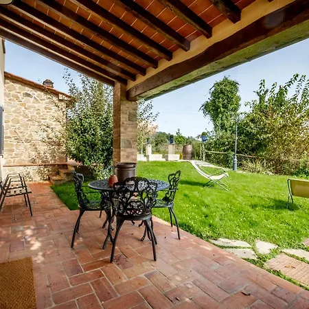 Apartamento With Valley Views Near Cortona