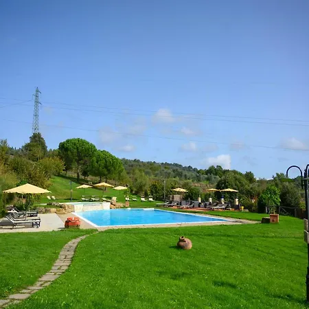 With Valley Views Near Cortona Civitella in Val di Chiana